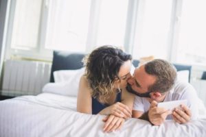 Valentine’s Day mattress shopping tips for couples